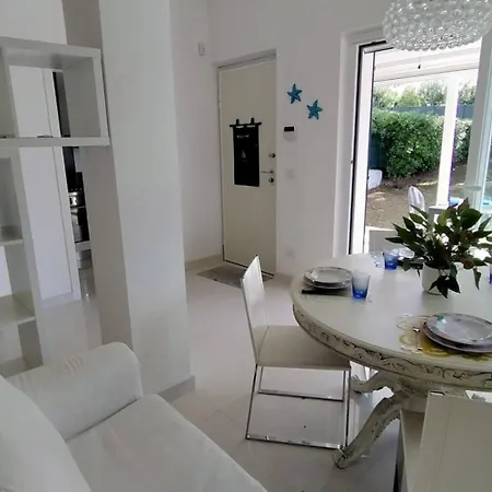 Cod 466 - Taunus Vacanze Con Piscina E Inclusi Apartment *